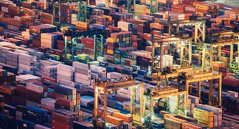 locate-and-safeguard-your-high-value-equipment-with-asset-trackers_shipping-accountability-gps-actsoft_chuttersnap Shipping containers at a port