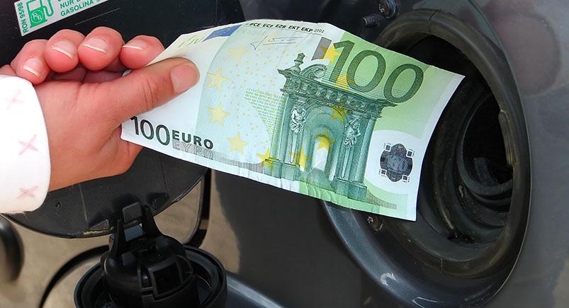 rising-fuel-prices_comet-fleet_tomisl.z-depositphotos Fuel prices