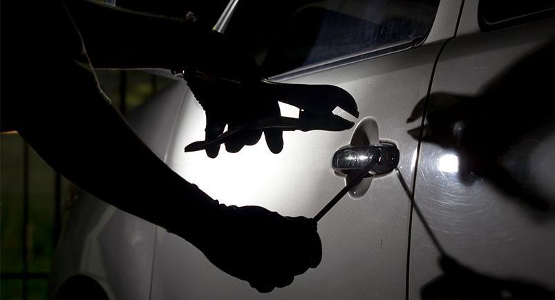 hijacked_carjacking-comet-fleet_toa55-depositphotos Asset tracking to help protect vehicles