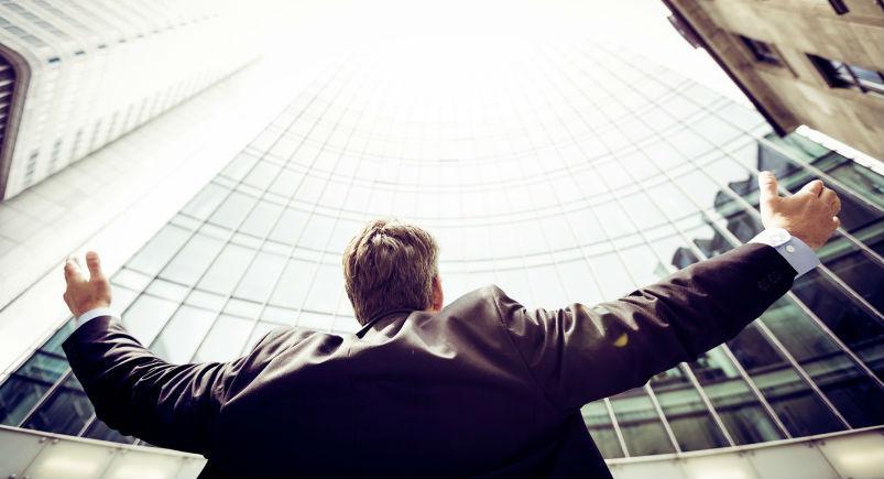 man-suit-success-tips Businessman