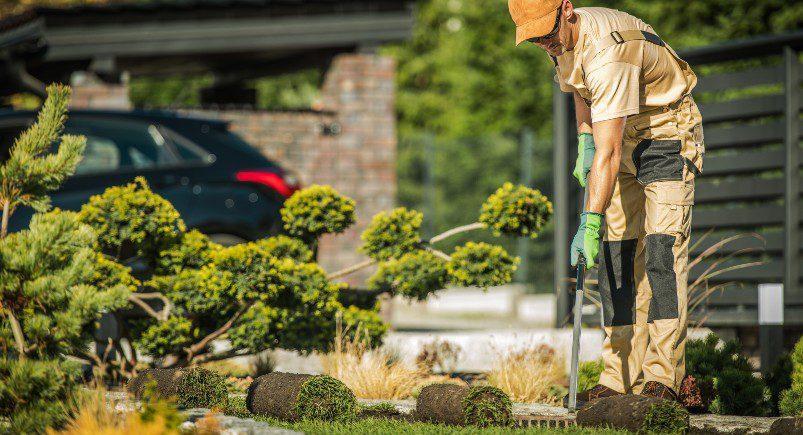 Landscaping companies can rely on Mobile Workforce Management software to empower their business