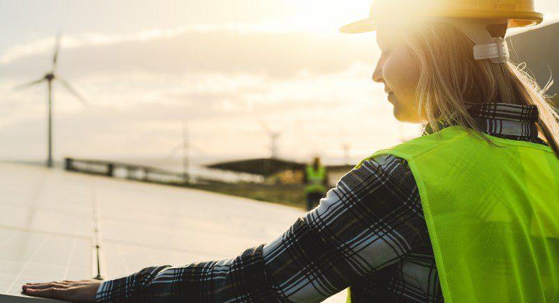 Solar energy worker at clean energy power plant utilizing Mobile Workforce Plus to streamline workflow